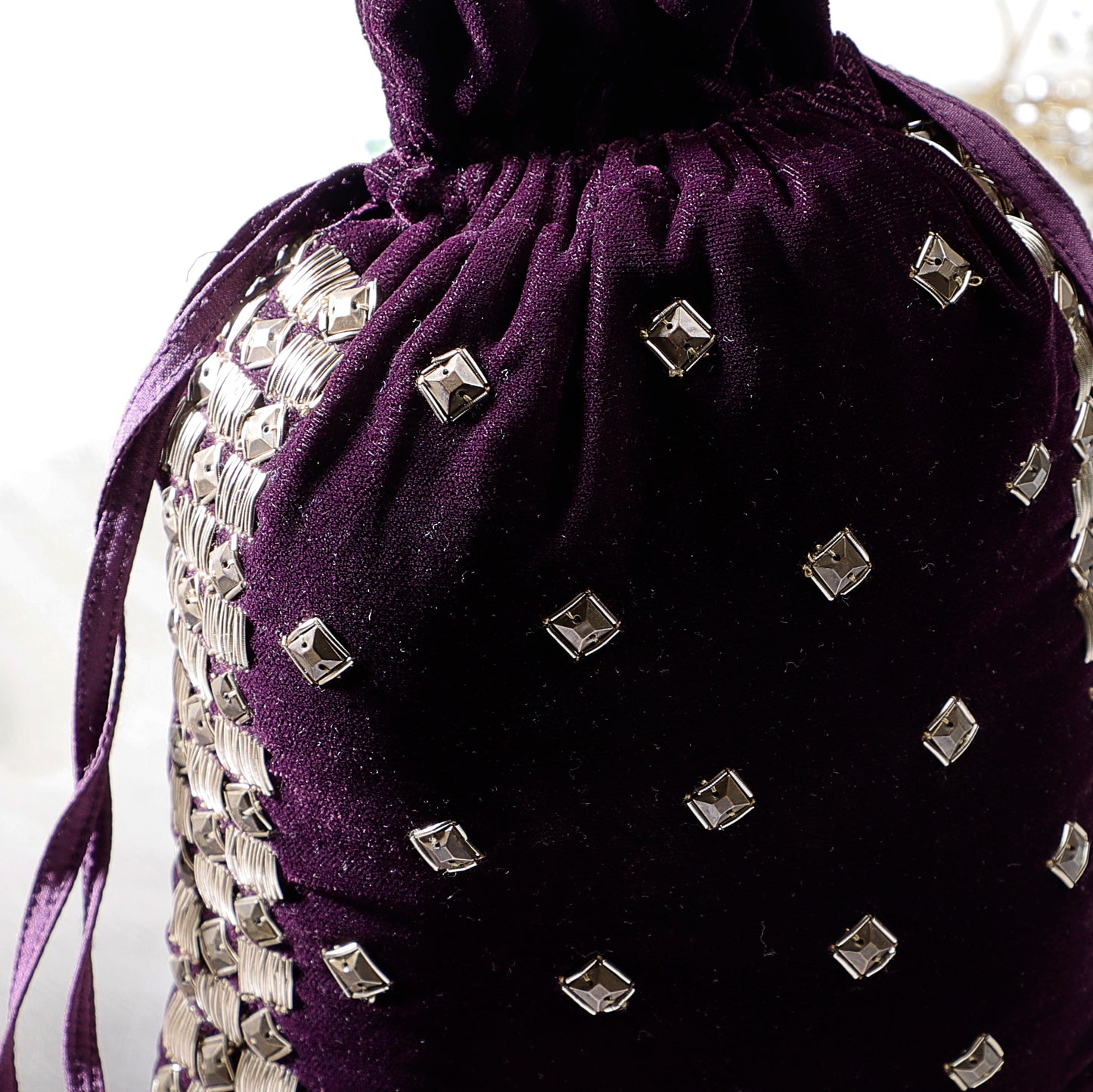 Regal Amethyst potli